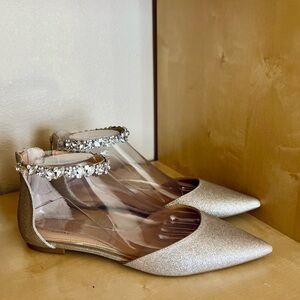 Jewel Badgley Mischka Shiny Gold Flats Crystal Strap Pointed Toe size 9.5